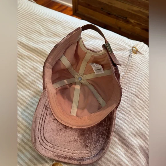 Madewell Velvet Pink Baseball Cap - Picture 4 of 4